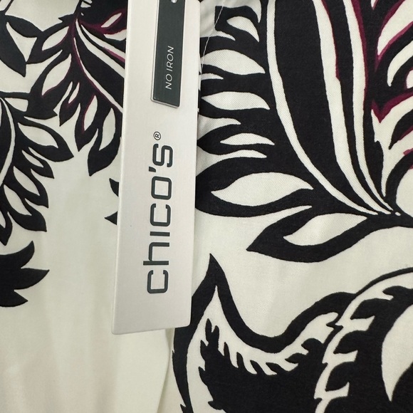 Chico's White and Black Floral Top - Picture 2 of 7